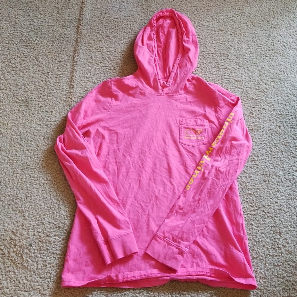Vineyard Vines hooded shirt
